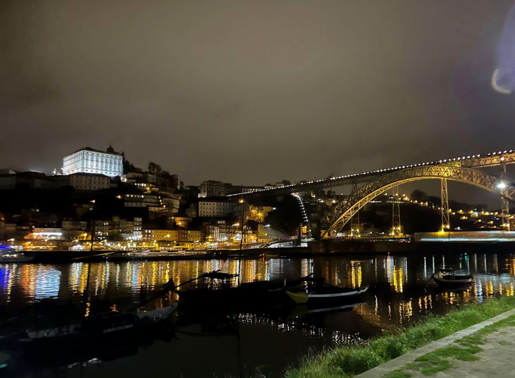 Dom Luís I Bridge at night