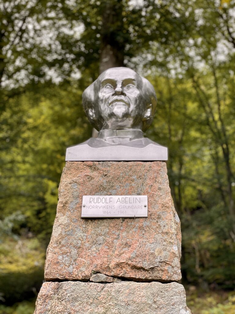 Statue of Norrviken founder, Rudolf Abelin.