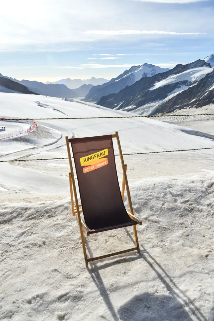 Foldable seating on a glacier