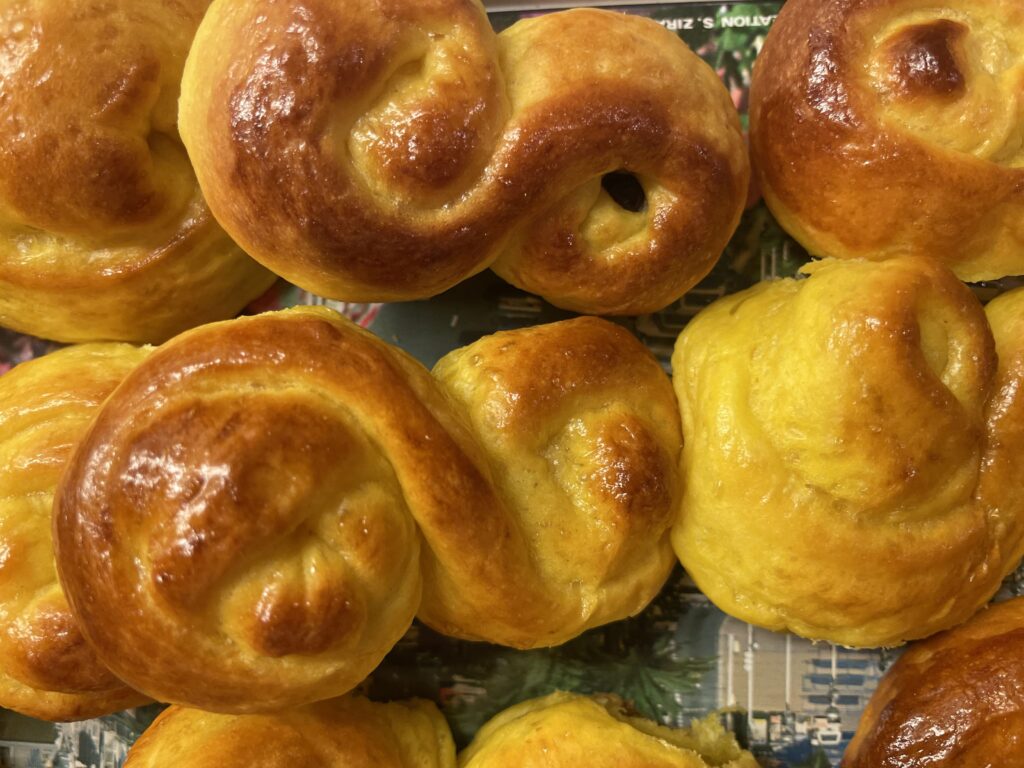 Golden brown saffron buns