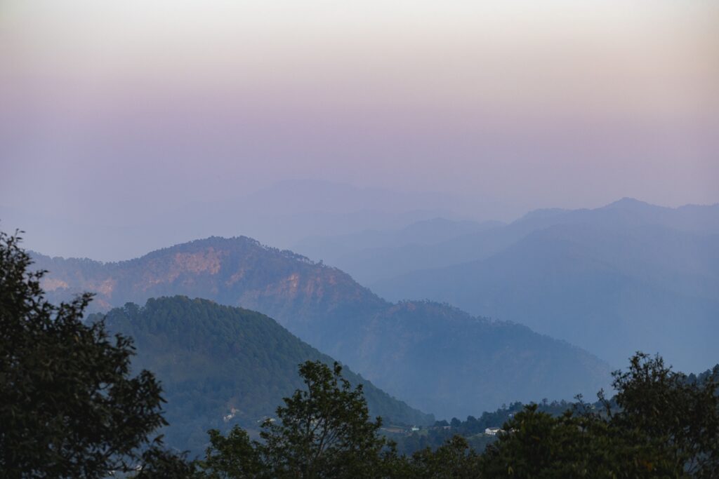 Foggy picture of mountains