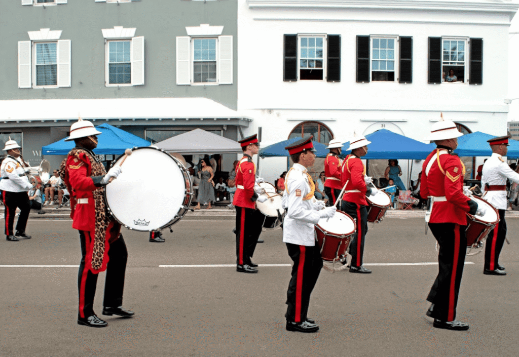 Military dressed performers in parade